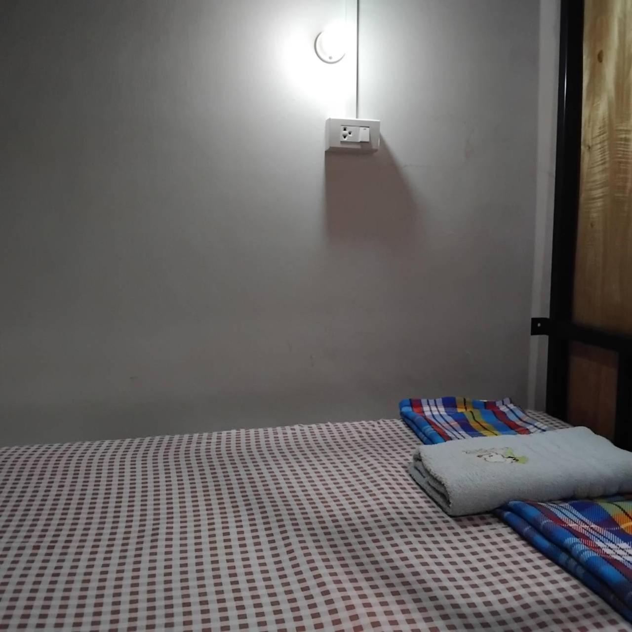 Amazing Khaosan Hostel Бангкок Екстер'єр фото